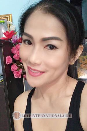 205142 - Thanawadee Age: 43 - Thailand