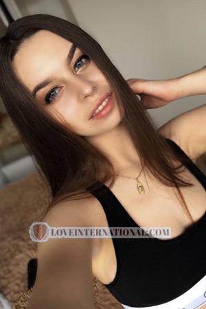 208914 - Maria Age: 22 - Moldova