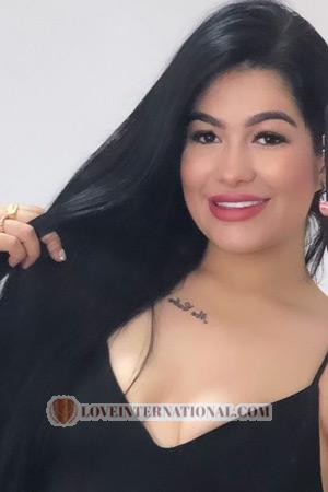 211138 - Wanda Age: 25 - Colombia