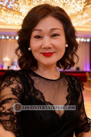 225694 - Chunxiu Age: 54 - China